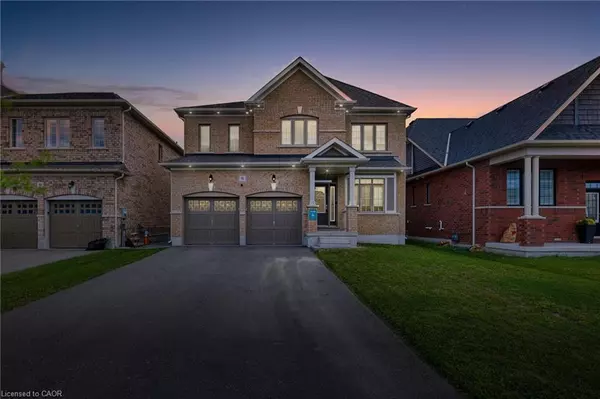15 Douglas Kemp Crescent, Clarington, ON L1C 7E3