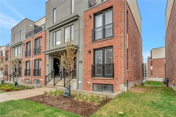 99 Roger Street #53, Waterloo, ON N2J 0G1