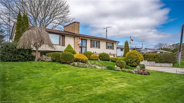 Booth's Harbour, ON N0E 1P0,54 Bee Street