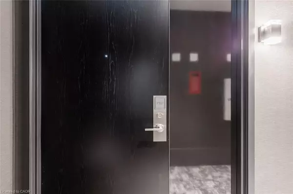 Burlington, ON L7R 0G7,2007 James Street #2102