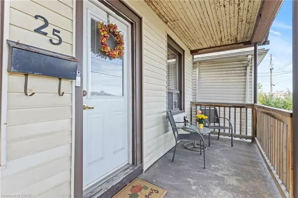 Hamilton, ON L8L 6C2,25 Mckinstry Street