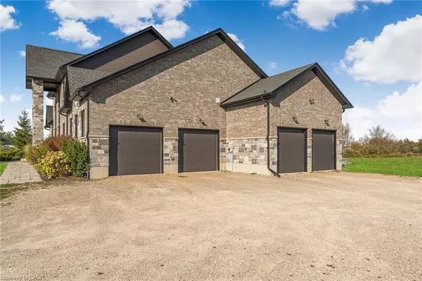 Amaranth, ON L9W 0M4,373373 6th Line