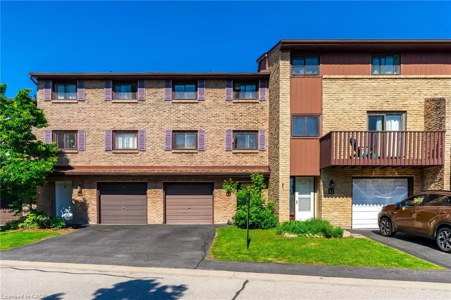 1250 Limeridge Road E #41, Hamilton, ON L8W 1P1