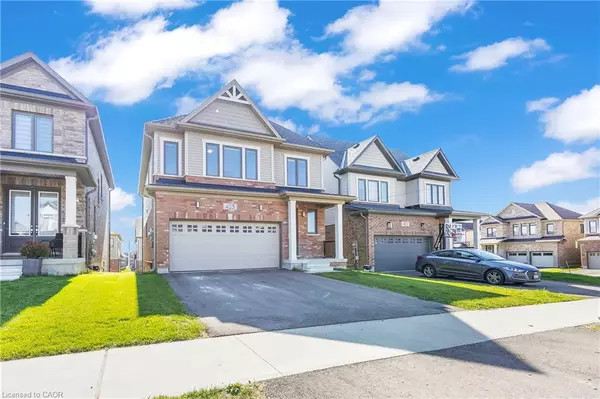 Ayr, ON N0B 1E0,425 Robert Woolner Street
