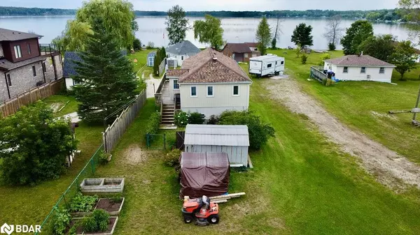 Elmvale, ON L0L 1P0,5632 Penetanguishene Road