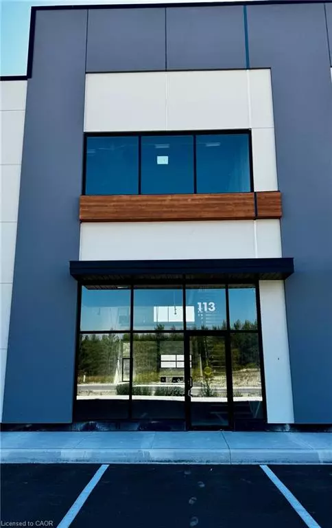 175 Melvin Robson Avenue #113, Aurora, ON L4G 7C4