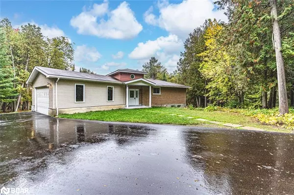 Barrie, ON L4N 8X3,537 Huronia Road