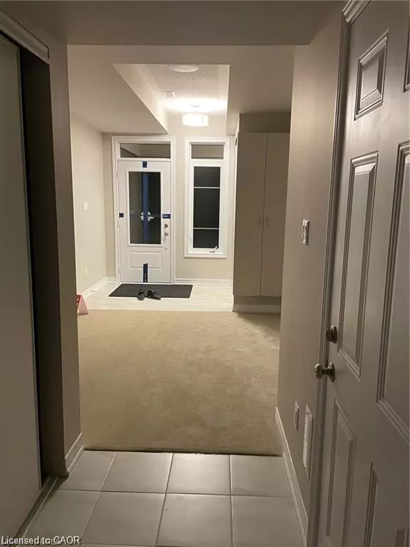 Paris, ON N3L 0K8,113 Hartley Avenue #30