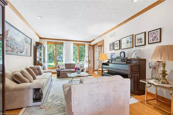Hamilton, ON L8G 3C6,79 Maple Drive