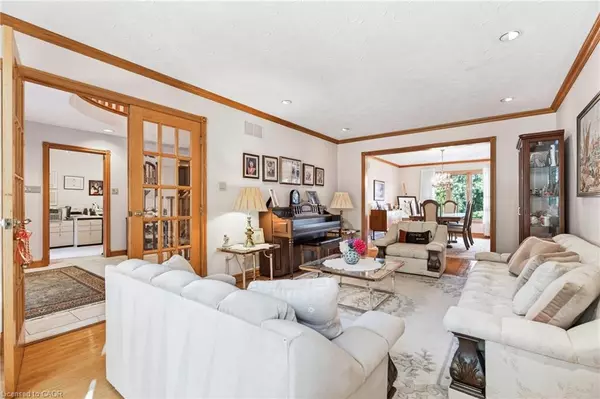 Hamilton, ON L8G 3C6,79 Maple Drive