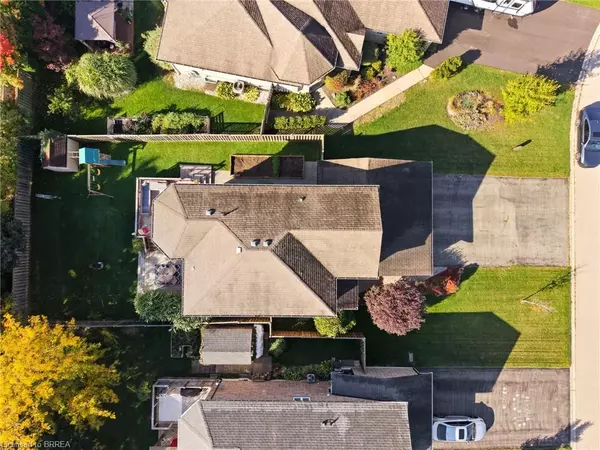 Drumbo, ON N0J 1G0,61 Harmer Crescent