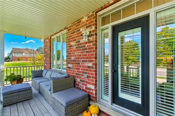 Grimsby, ON L3M 0H4,70 Dunrobin Lane