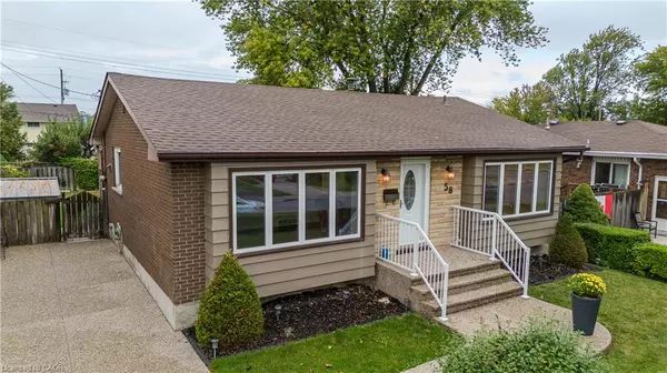 58 Goldfinch Road, Hamilton, ON L9A 3W7