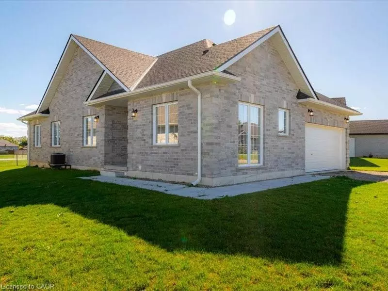 Norwich, ON N0J 1P0,110 Delong Drive Drive