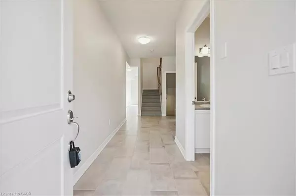 Thorold, ON L2V 0G7,52 Wilson Drive