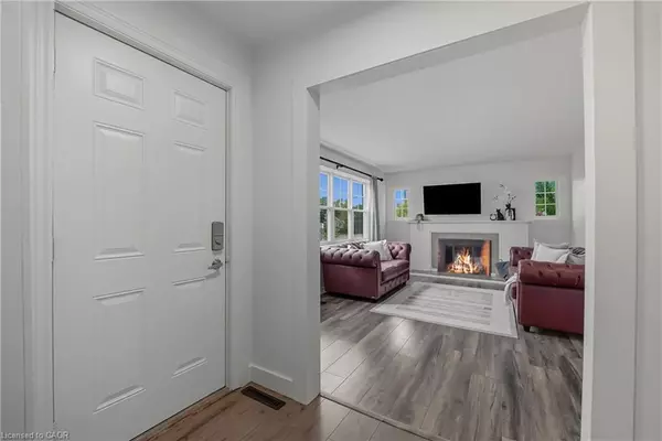 Stoney Creek, ON L8E 2A5,246 Green Road