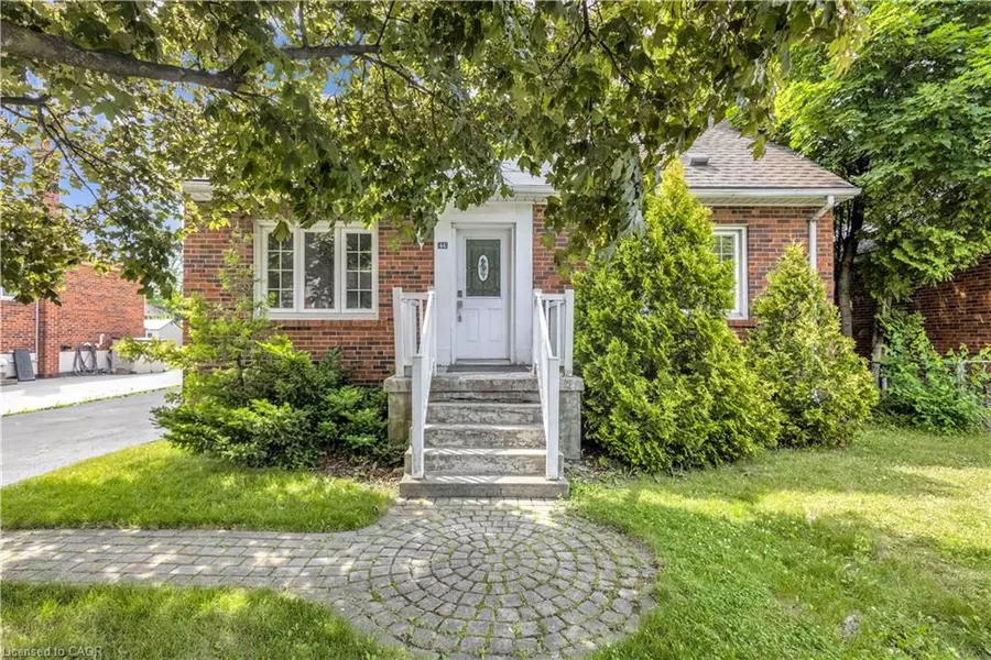 44 West 4th Street #Upper Level, Hamilton, ON L9C 3M4