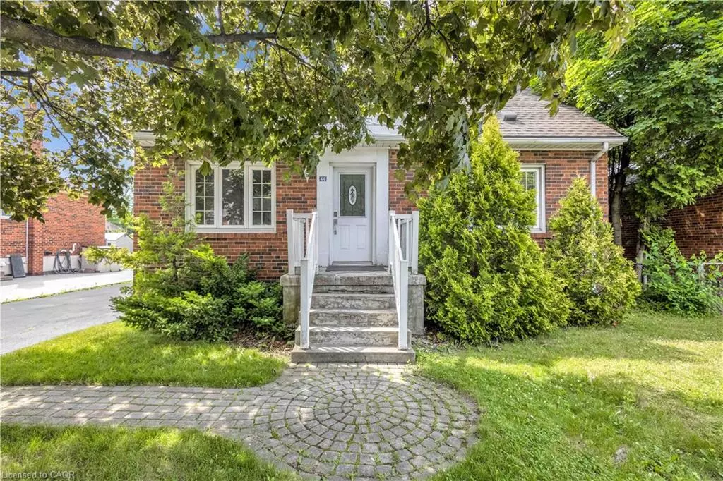 Hamilton, ON L9C 3M4,44 West 4th Street #Upper Level