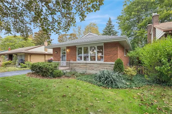 Waterloo, ON N2J 2H9,206 Royal Street