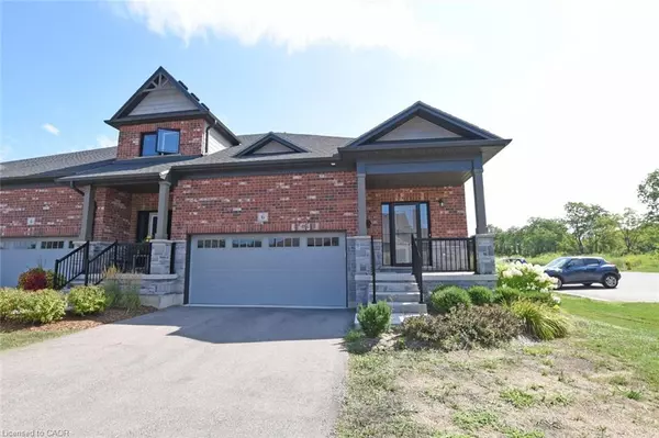 Simcoe, ON N3Y 4Z6,6 Ironwood Street #71