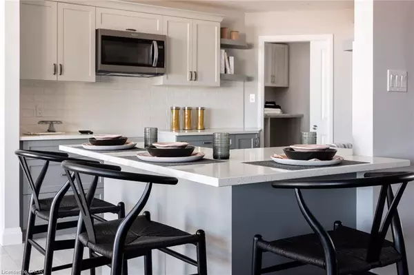 Minto, ON N0G 2P0,190 Bridge Crescent