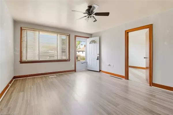 Thorold, ON L2V 1C5,118 Morton Street