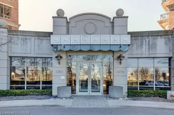 Oakville, ON L6H 0E4,2391 Central Park Drive #202