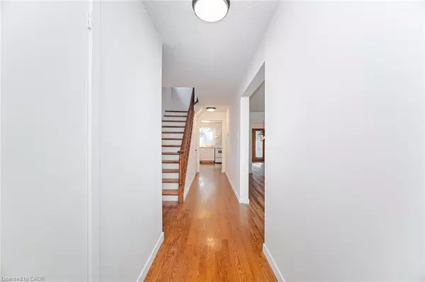 Hamilton, ON L9C 6L2,21 Horning Drive