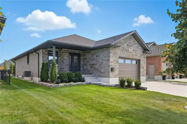 16 Forbes Crescent, Listowel, ON N4W 0B3