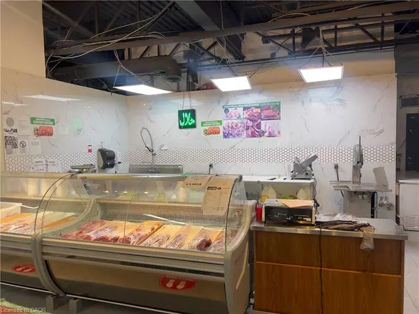 Brantford, ON N3R 7R9,185 King George Road #B1