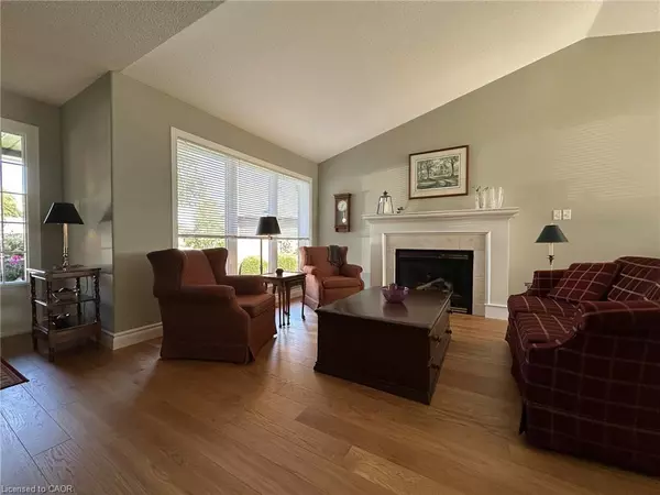 Port Dover, ON N0A 1N7,15 Bayshore Court