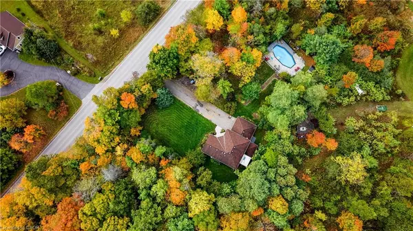 7664 Maltby Road E, Puslinch, ON N0B 2J0