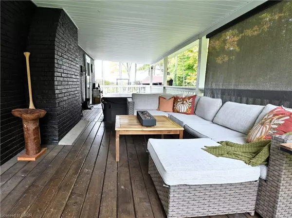 Simcoe, ON N3Y 4K3,213 Woodland Drive