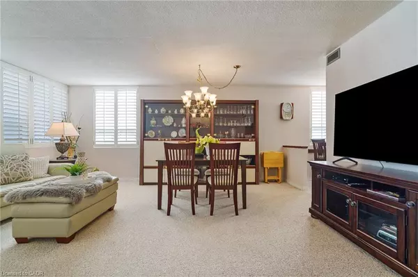 Hamilton, ON L8P 4T1,120 Duke Street #403