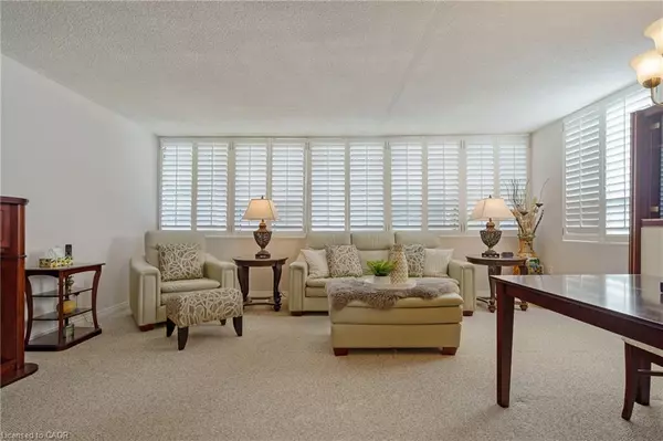 Hamilton, ON L8P 4T1,120 Duke Street #403