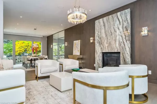 Oakville, ON L6J 6A3,2250 Chancery Lane W