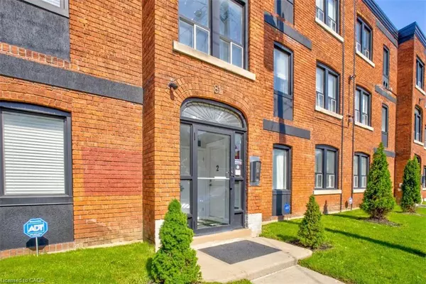 81 Gibson Avenue #2, Hamilton, ON L8L 6J9