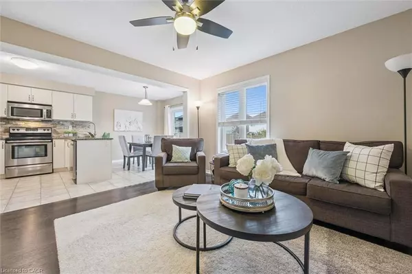 90 Starlight Avenue, Kitchener, ON N0B 1M0