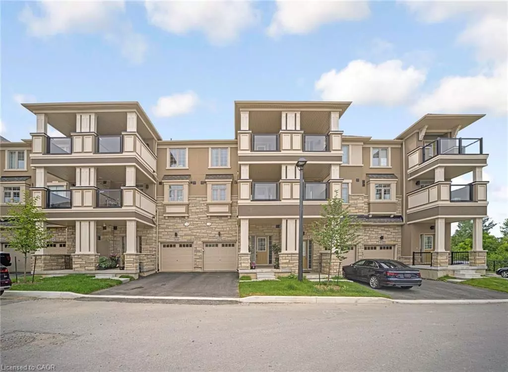 Hamilton, ON L9G 3K9,305 Garner Road W #43