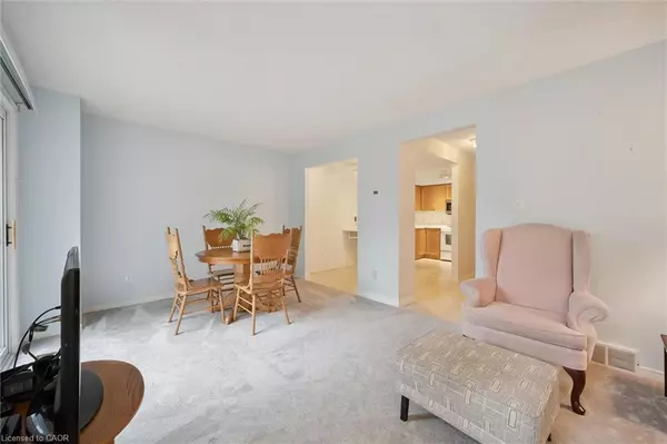 Kitchener, ON N2N 3B6,66 Benesfort Drive