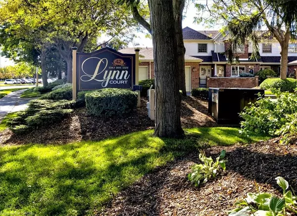 Simcoe, ON N3Y 5L2,42 Donly Drive S #2