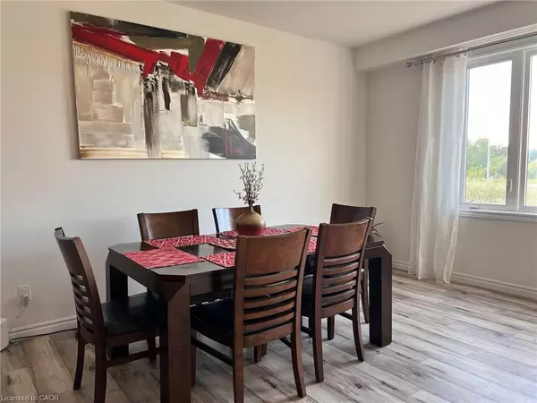 Ayr, ON N0B 1E0,14 Gourlay Farm Lane