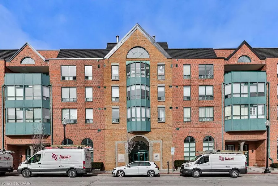 185 Robinson Street #405, Oakville, ON L6J 7P6