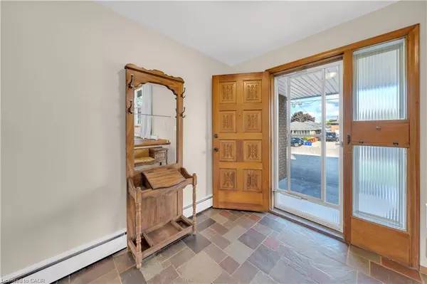 Hamilton, ON L9A 4W7,132 Greeningdon Drive