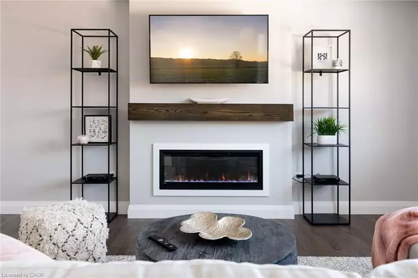 Minto, ON N0G 2P0,202 Bridge Crescent