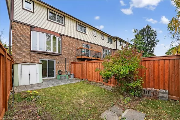 Stoney Creek, ON L8E 3L4,34 Bow Valley Drive #1