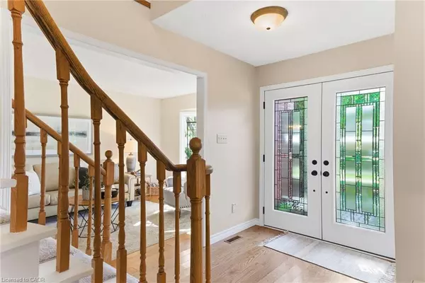 Burlington, ON L7M 2Y2,2163 Winding Way