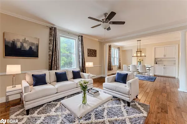 Barrie, ON L4N 2P4,14 Cumberland Street