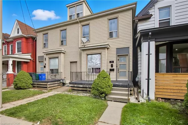 Hamilton, ON L8L 5L3,298 Emerald Street N #2