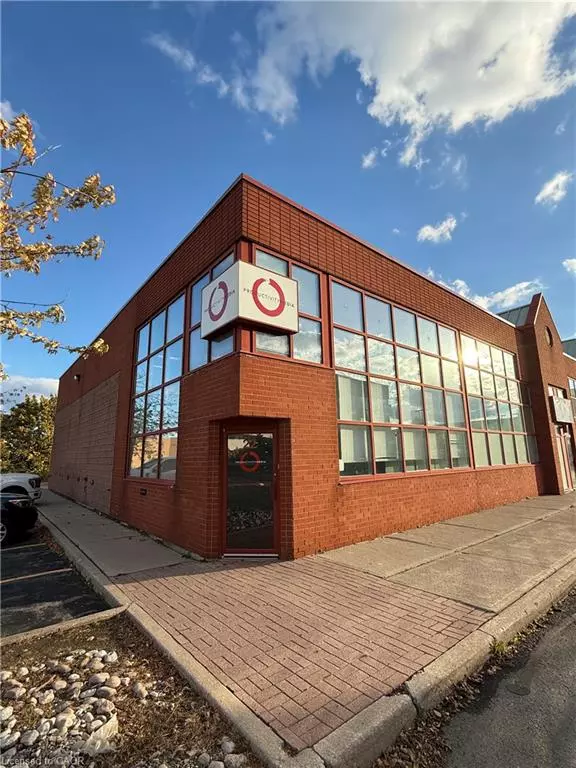 5100 South Service Road #22, Burlington, ON L7L 6A5